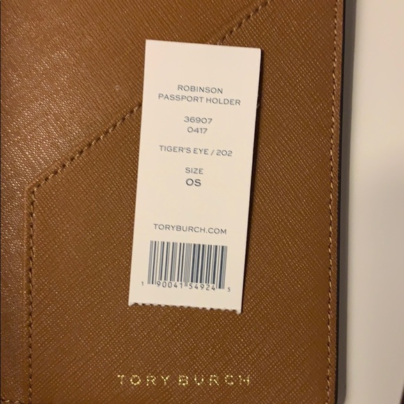Tory Burch passport holder - Picture 3 of 3